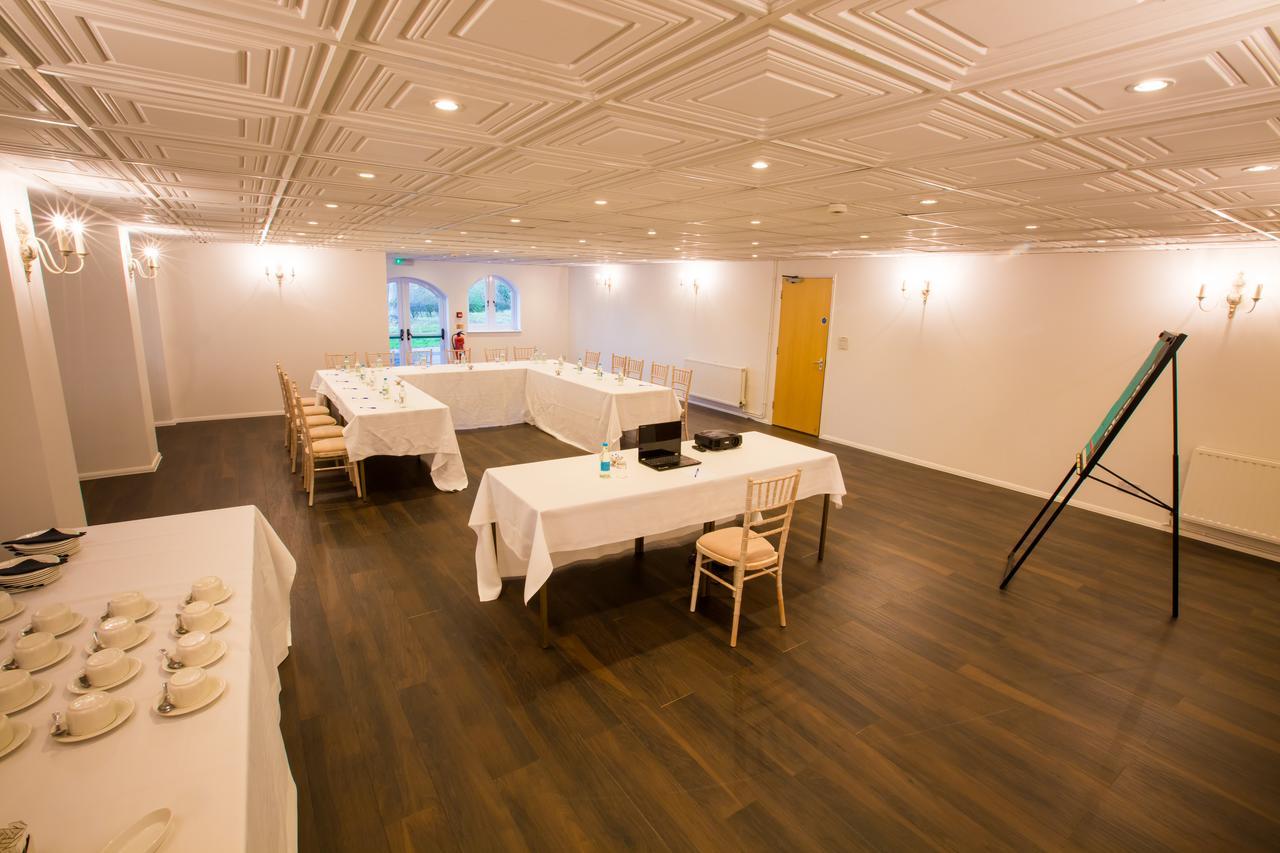 Gray Manor Hotel Cholderton Dış mekan fotoğraf